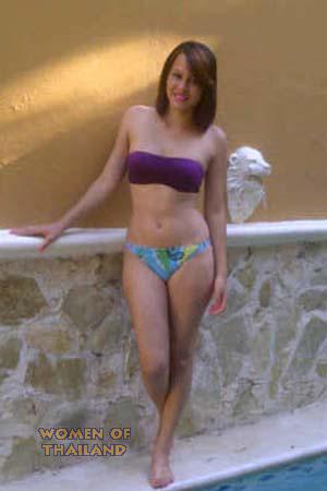 132469 - Wilnelia Age: 22 - Dominican Republic