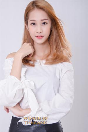 168885 - Jinyan Age: 26 - China