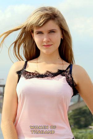 182783 - Alina Age: 24 - Ukraine