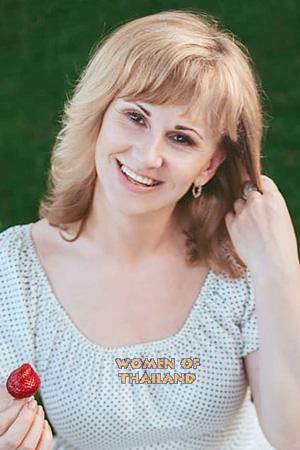 199055 - Svetlana Age: 48 - Ukraine