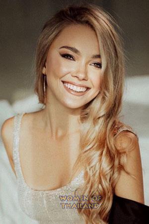 201818 - Anastasia Age: 21 - Ukraine