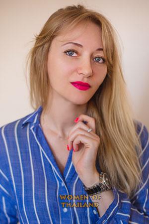 201833 - Julia Age: 47 - Ukraine