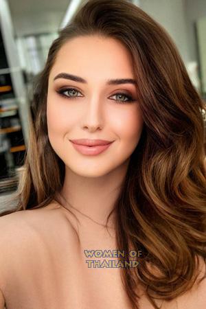 204841 - Anna Age: 22 - Ukraine