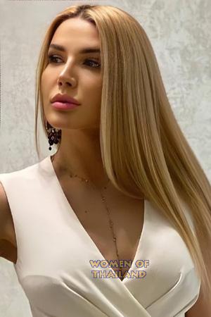 208483 - Anastasia Age: 36 - Ukraine