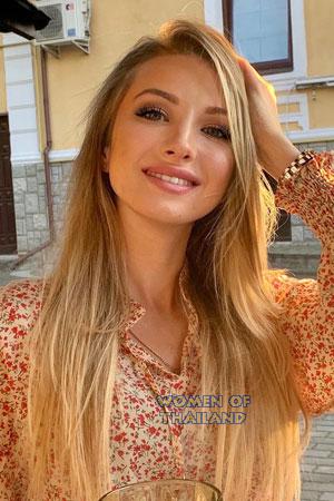 219087 - Anastasiia Age: 27 - Ukraine