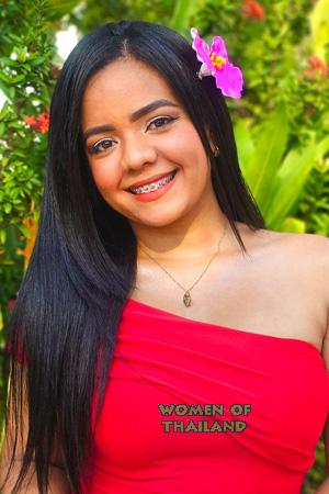 222783 - Andrea Age: 29 - Colombia