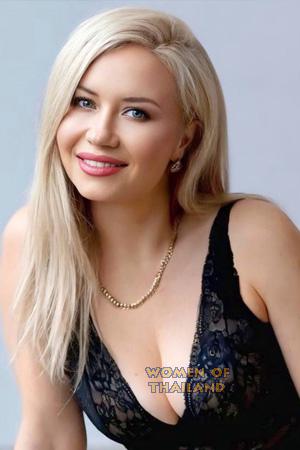 223642 - Elena Age: 45 - Ukraine