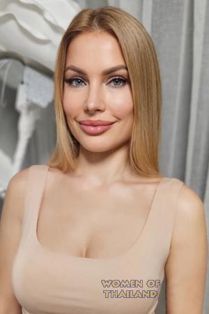 223782 - Oksana Age: 47 - Russia