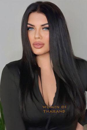 223809 - Alona Age: 32 - Ukraine