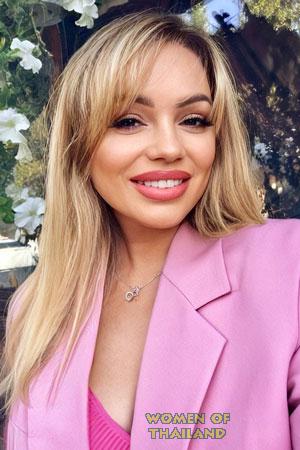 223882 - Kateryna Age: 38 - Ukraine