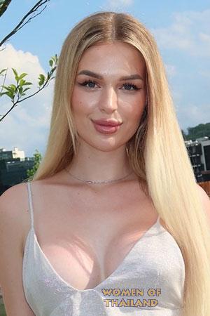 223935 - Eva Age: 21 - Ukraine