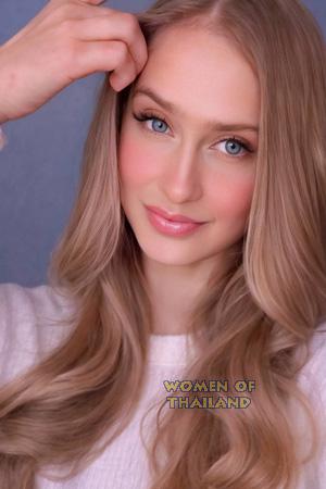 227738 - Olha Age: 34 - Ukraine