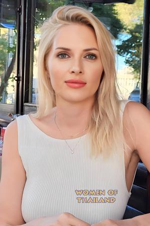 228060 - Irina Age: 42 - Ukraine