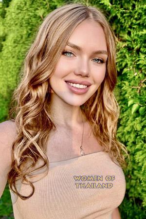 228180 - Tanya Age: 24 - Ukraine